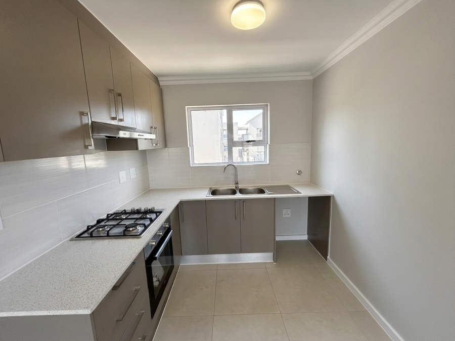 To Let 3 Bedroom Property for Rent in Sunningdale Western Cape